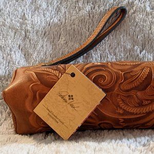 New Patricia Nash Isla Leather Barrel Wristlet